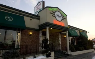 Two More Long Island Diners Set to Close as Locals Say Goodbye