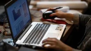 AI Tools to Assist with Fundraising, Distribution, and Marketing in the Film Industry