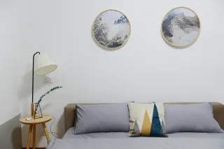 Tips for Decorating with Textiles: Rugs, Curtains, and Throws