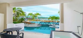 AMR Collection by Hyatt 
