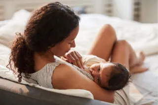 Breastfeeding Posture Got You in a Slump? Here's How to Fix It