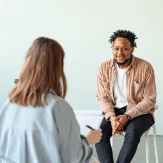 Le rôle du Reiki dans la gestion des émotions et du stress chez les adultes à Uxegney et dans les Vosges