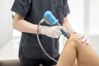 Non-surgical shockwave therapy for chronic knee pain
