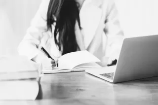 5 Smart Questions to Ask Your Toronto Mortgage Broker for the Best Interest Rates & Mortgage Renewals