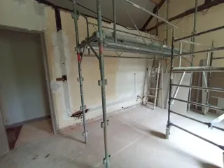 Ravalement de façade à Chartres : donnez un coup de jeune à votre maison avec LCF Renov