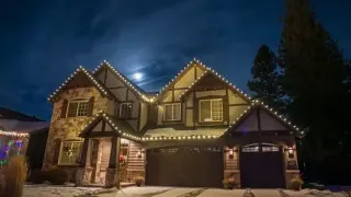 Illuminate Your Holidays with the #1 Best Holiday Lighting from Christmas Lights Factory