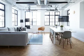 Use Tile Combinations to Add Style to Your Home