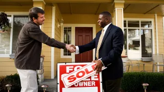 The FSBO Playbook: How to Convert For Sale By Owner Leads Into Listings