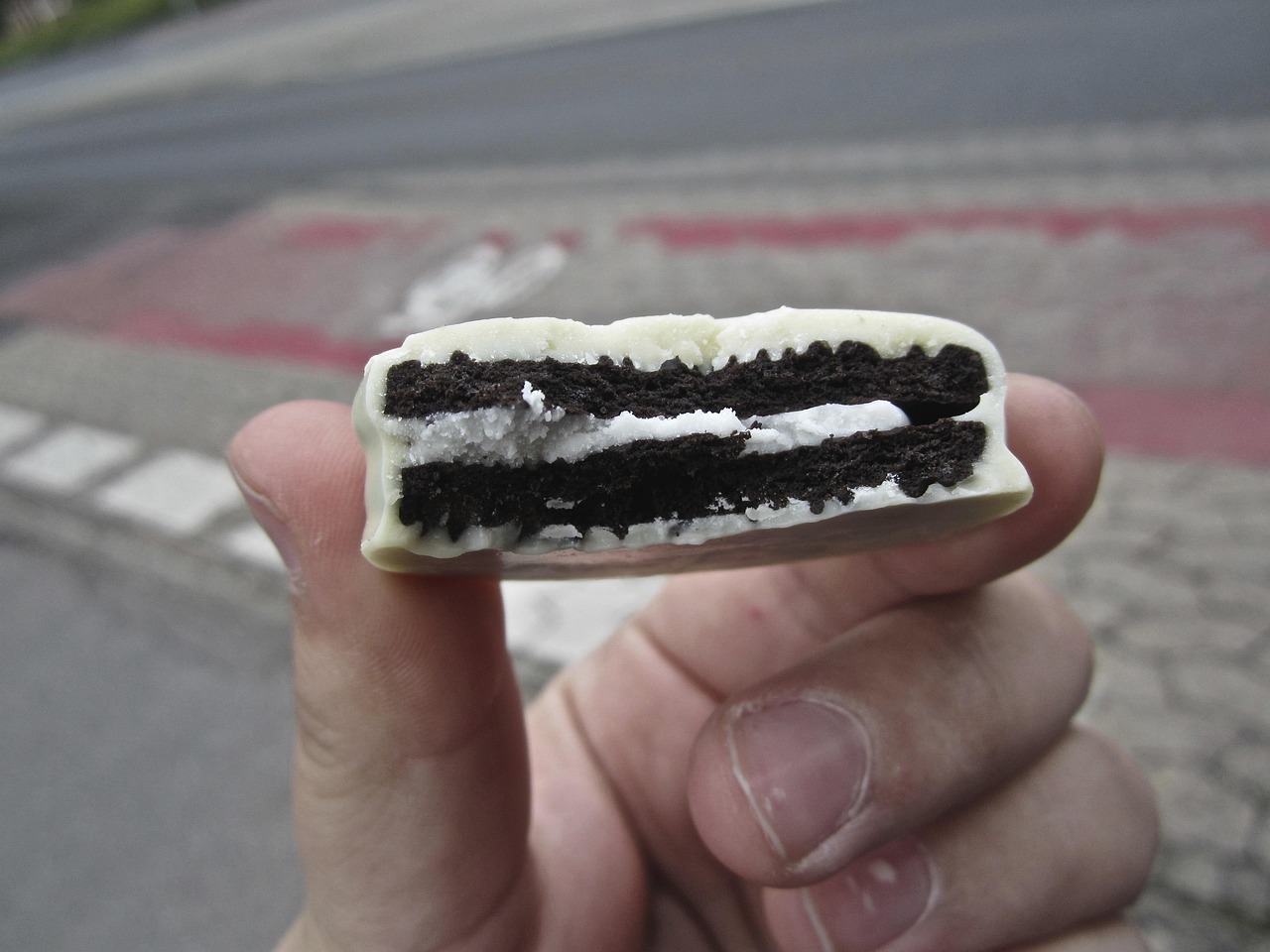 Hvorfor du ikke biohacker (og heller spiser oreokake i joggebukse og håper på et mirakel)