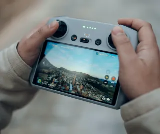 Drone with Screen on Controller: A Whole New Flight Experience