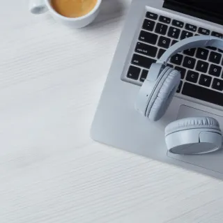 Why Talking About Grief Doesn't Work For Every Woman