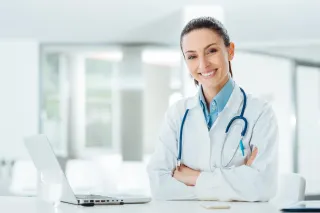 Top 5 Reasons Why Doctors Enjoy Working On EHR