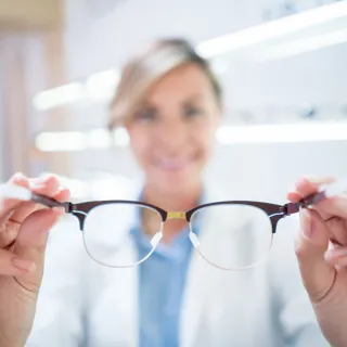 Navigating the Dual Roles of an Optician's Practice: Balancing Retail and Professional Eye Care
