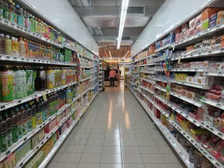 How to Use Digital Marketing Tools to Boost Your Grocery store business