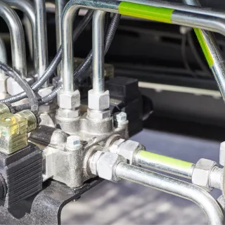 Safety First: Common Hydraulic System Hazards and How to Avoid Them