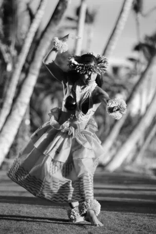 Le Hula : Danse et Spiritualité au Cœur de la Culture Hawaïenne