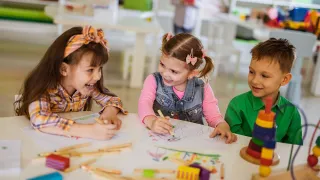 What should a child know by the end of year 4