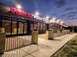 Whatcha Wanna Eat Food Hall: A Culinary Adventure in Michigan