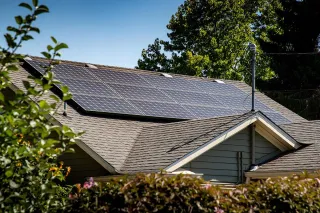 How Much Do Solar Panels Cost in Houston? (2024)