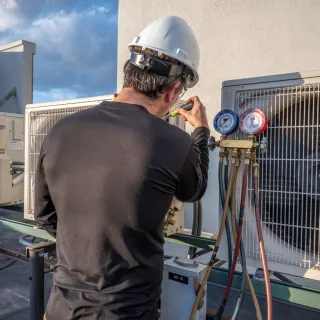 Commercial Comfort: AC Installation Tips for Businesses