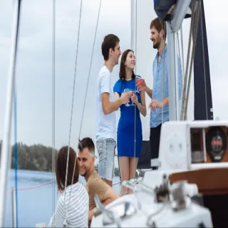 Boat Rental Services for Luxury Coastal Trips