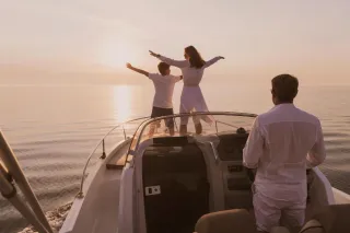 How to Find the Best Yacht on Rent for Your Vacation
