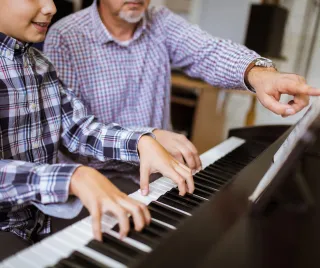 🎶Aprende las Notas Musicales en el Piano: Una Actividad Divertida para Padres e Hijos