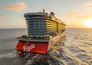 Best Cruise Lines for Couples: Romantic Getaways on the High Seas