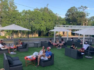🍻 A Taste of Tallahassee: The Brass Tap is the Spot You’ve Been Looking For