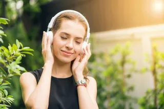 7 Simple Ways to Instantly Relax Your Mind After a Stressful Day