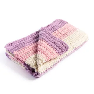 Why Handcrafted Baby Blankets are a Must-Have for Your Little One 🧸💖