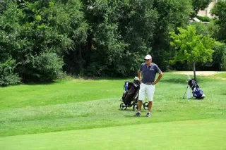 4 Ways Indoor Golf Practice Can Improve Your Game Without Stepping Outside in Southern Pines