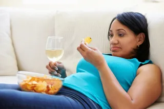 Why Evening Snacking Is Hard to Resist - And What You Can Do About It