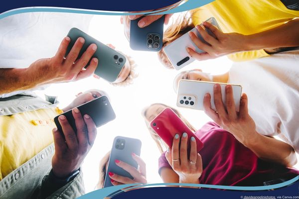 Gen Z Offline Trend: What Small Businesses Should Learn