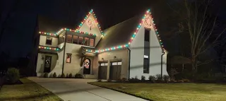 Sparkling Nights: Designing the Ideal Christmas Lights Setup for Your House