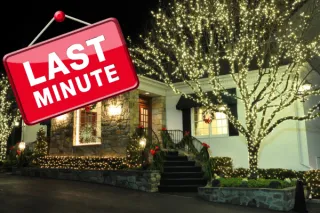 Last-Minute Holiday Lighting: How Professionals Can Save Your Christmas Display