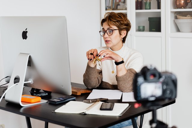 How to Create An Online Course That Sells All Year Round And On Autopilot in 2021