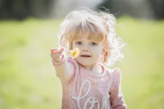 Mindfulness for Kids: 7 Simple Practices to Help Your Child
Feel Calm and Confident