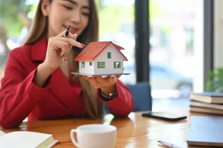 How AI Is Revolutionising Real Estate Marketing Strategies For 2025