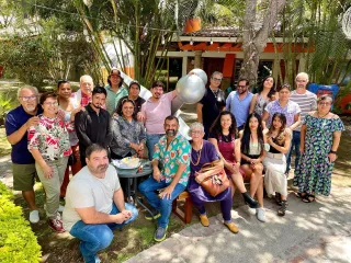 Un encuentro de arte y exclusividad: desayuno en el jardín de en medio el 29 de Marzo