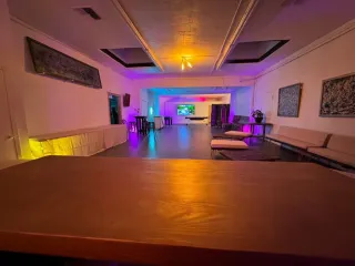 10 Trendy Bat Mitzvah Decorations for Art & Space LA