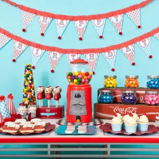 DIY Decorations for Your Art-Themed Birthday Party