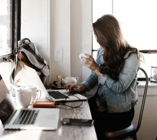 Why Being Busy Doesn't Attract Clients