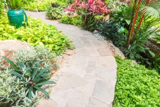 How to Choose the Right Landscaping Contractor in Utah County: What to Look For