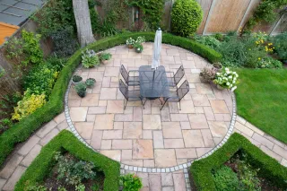 Designing Outdoor Living Spaces That Withstand Utah’s Climate