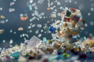 7 Ways to Keep Plastic Where It Belongs—Not in You

