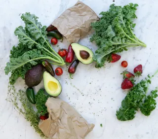 10 Nutrient-Rich Foods to Support Thyroid Function