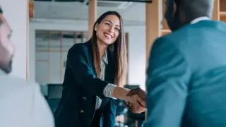 How to Craft Meaningful Thank-You Messages to Celebrate Your Coworkers