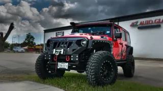 Top 5 Must-Have Off-Road Accessories for Your Truck or Jeep