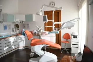 Top‑Rated Emergency Dental Chicago | 24‑Hour Scheduling Line